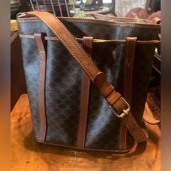 Authentic Celine Vintage Macadam Bucket Bag - Picture 4 of 10
